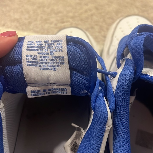 Nike Air Force 1 - Picture 5 of 9